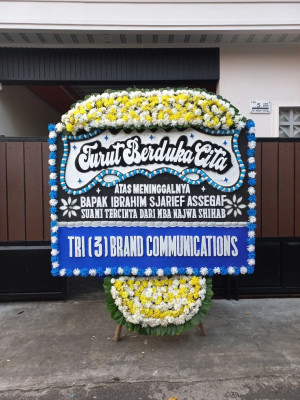 Papan Bunga Duka di Kertak Baru Ulu